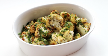 Baked cauliflower recipe with chia seeds