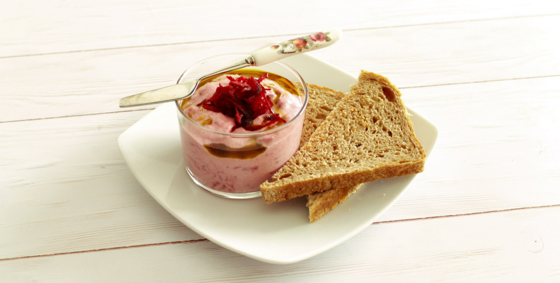 Salmon and beetroot mousse with pistachio oil